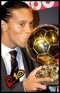 RONALDINHO EST LE BALLON D'OR 2005